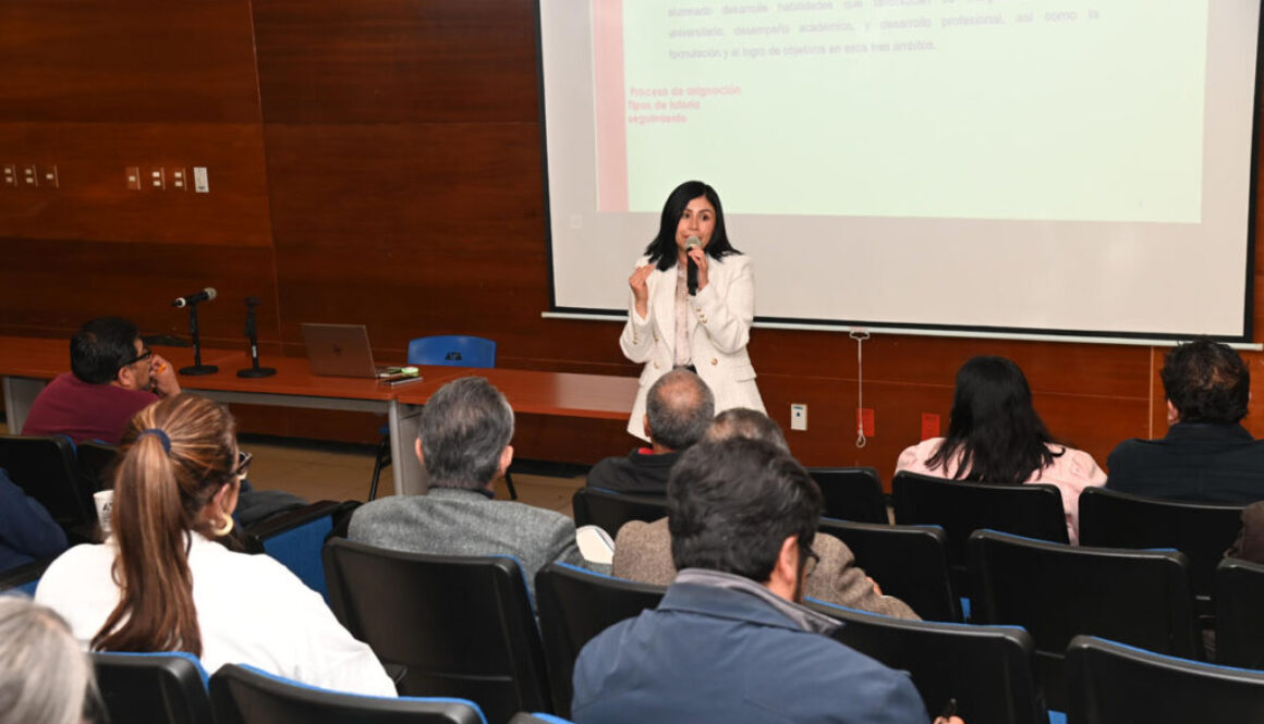 OCTUBRE 14 _2024 CHARLA DE LAS TUTORIAS202410144989