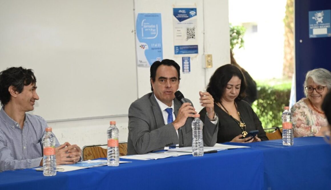 SEPTIEMBRE 20_2024 JORNADAS POR LA PAZ202409203536 de tamaño grande