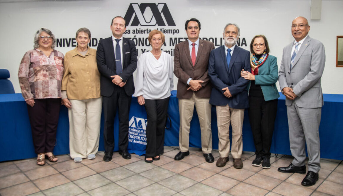 2025 ENCUENTRO ACADEMICO 50 ANIVERSARIO DE LA MAESTRIA EN REHABILITACION NEUROLOGICA (87) copia
