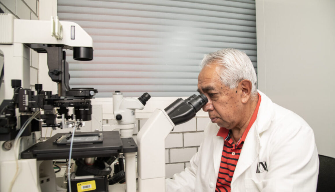 2025 ENTREVISTA AL DR. ERNESTO HERNANDEZ CLONACION (31) copia