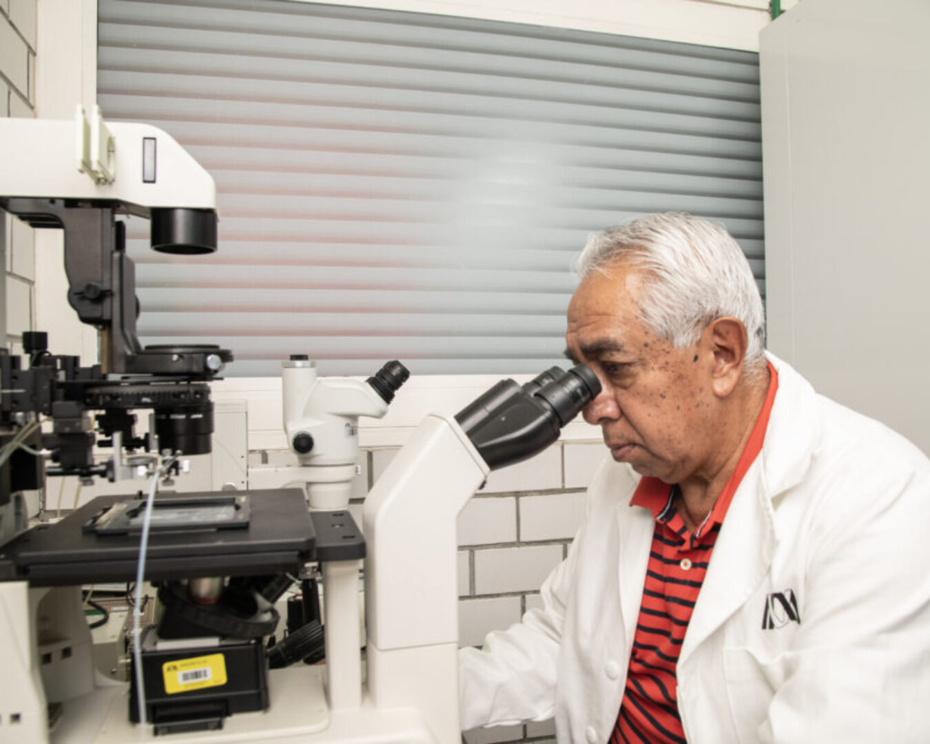 2025 ENTREVISTA AL DR. ERNESTO HERNANDEZ CLONACION (31) copia