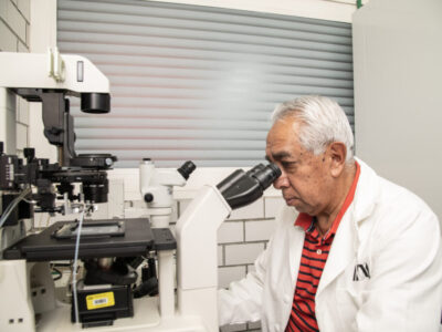 2025 ENTREVISTA AL DR. ERNESTO HERNANDEZ CLONACION (31) copia