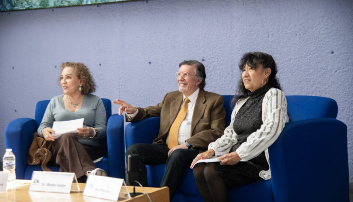 2025 PRESENTACION DEL LIBRO MENTE Y LENGUAJE (38) copia